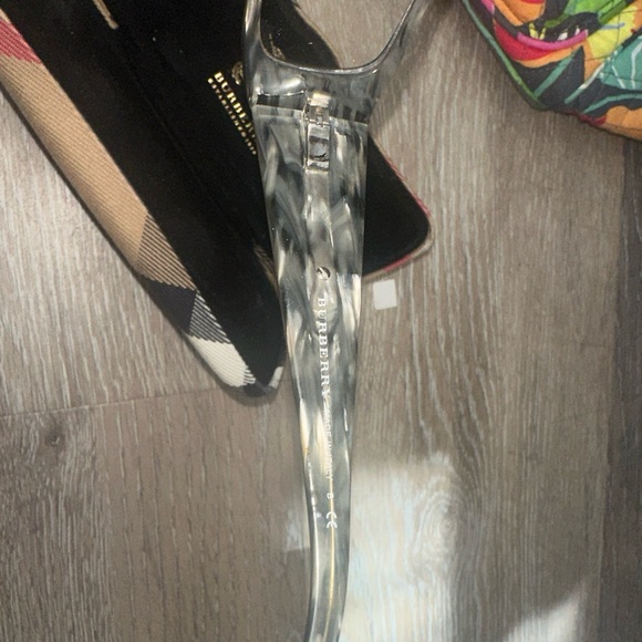 Burberry prescription frames with case mix color tortious shell frames used - Picture 3 of 11